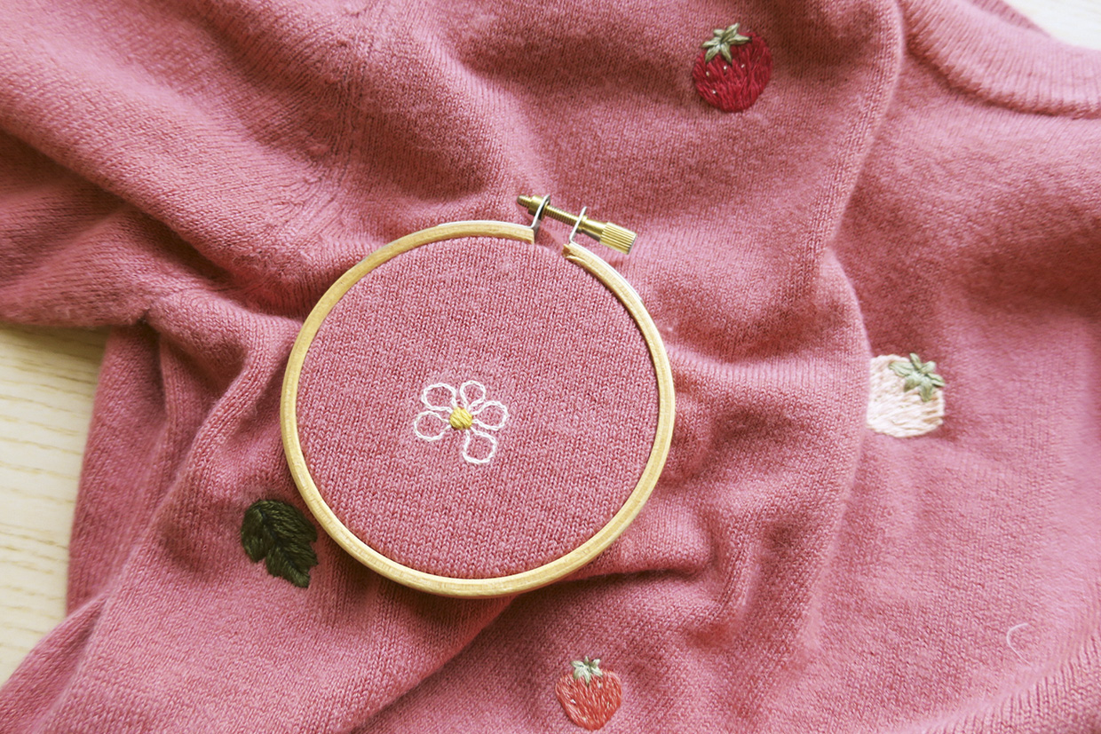 strawberry embroidery step 3