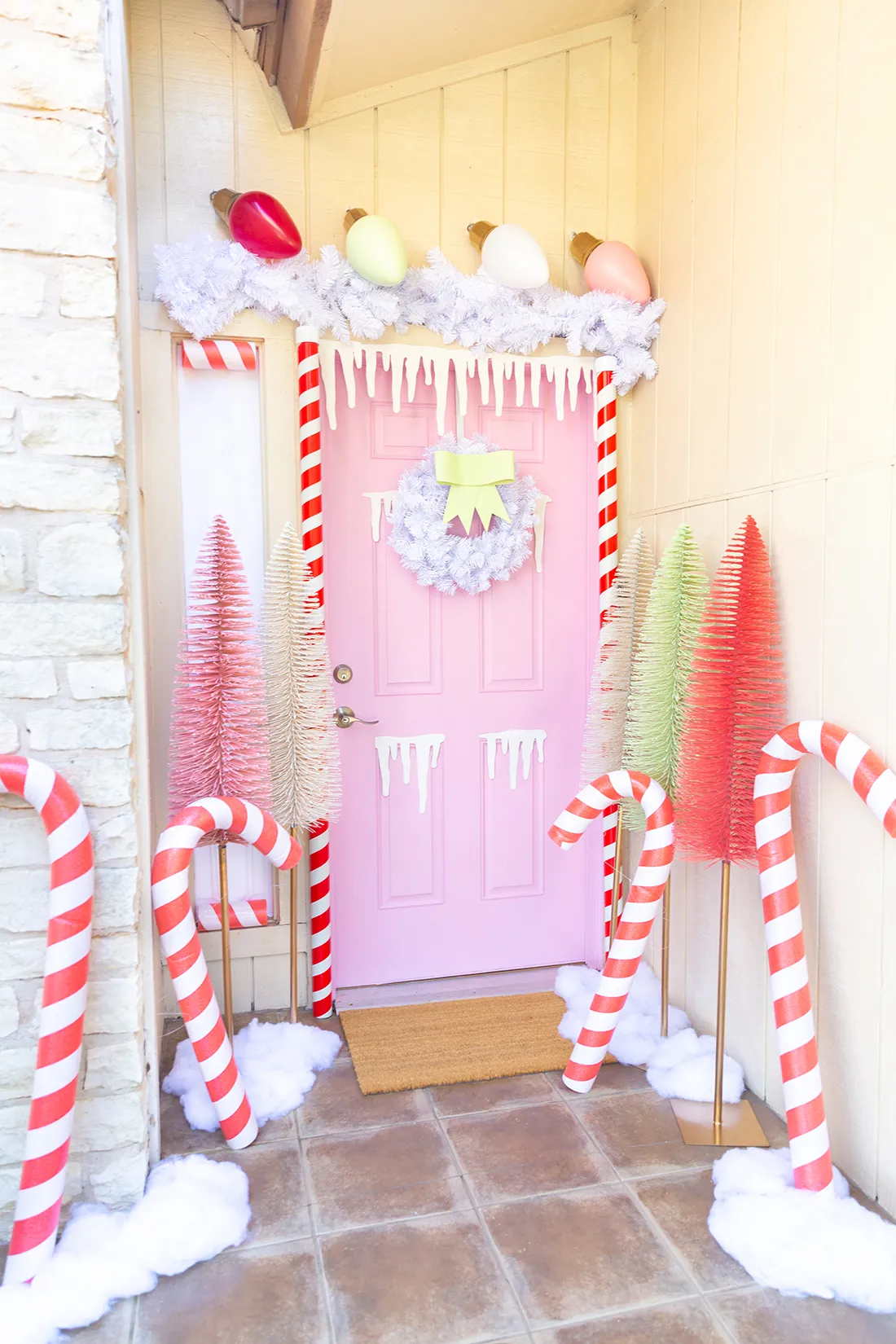 Gingerbread Christmas door decoration ideas