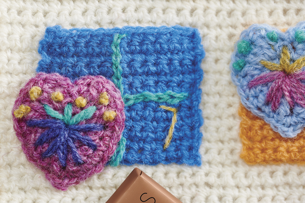 Free crochet advent calendar pattern heart