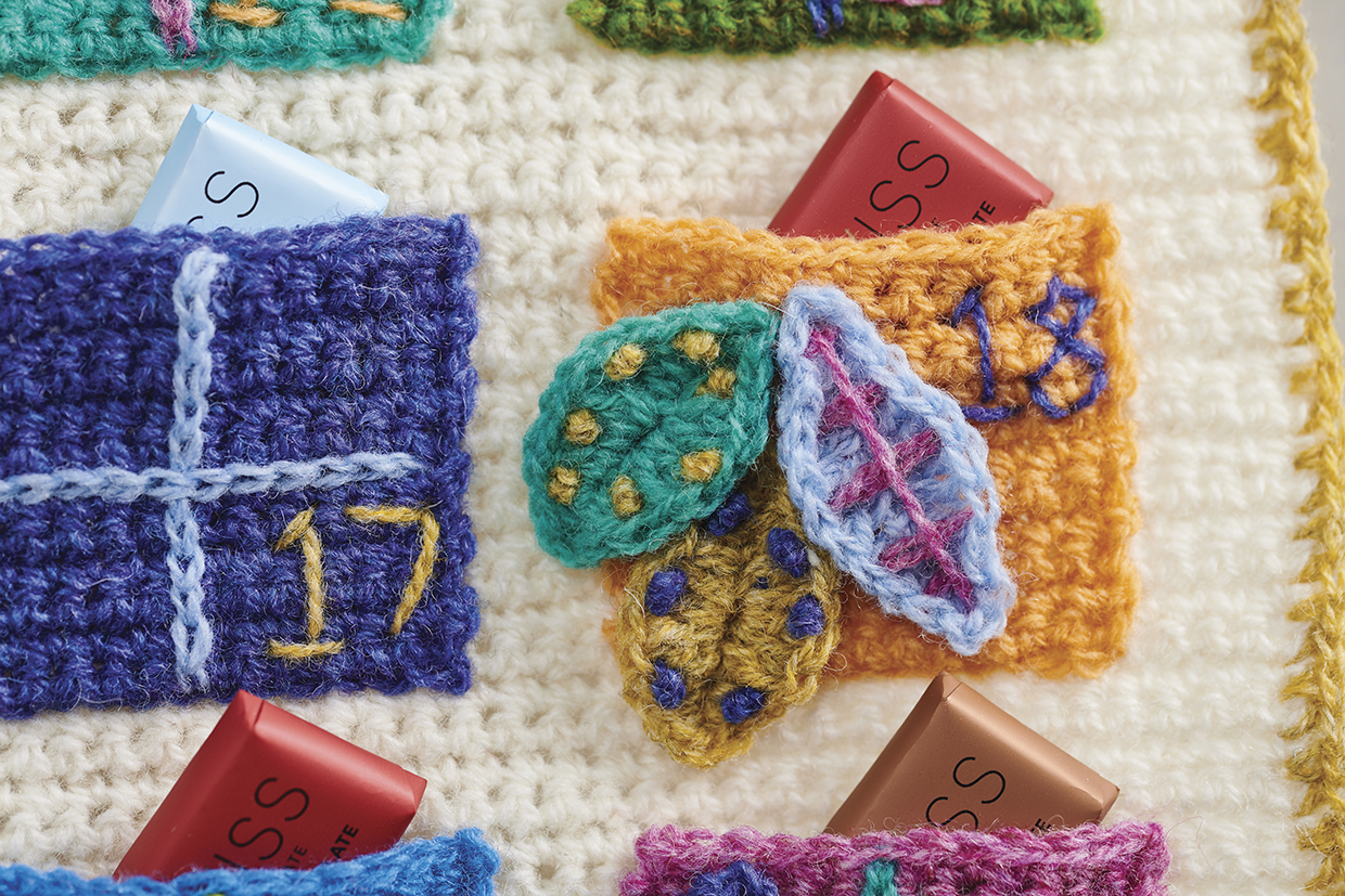 Free crochet advent calendar pattern leaves