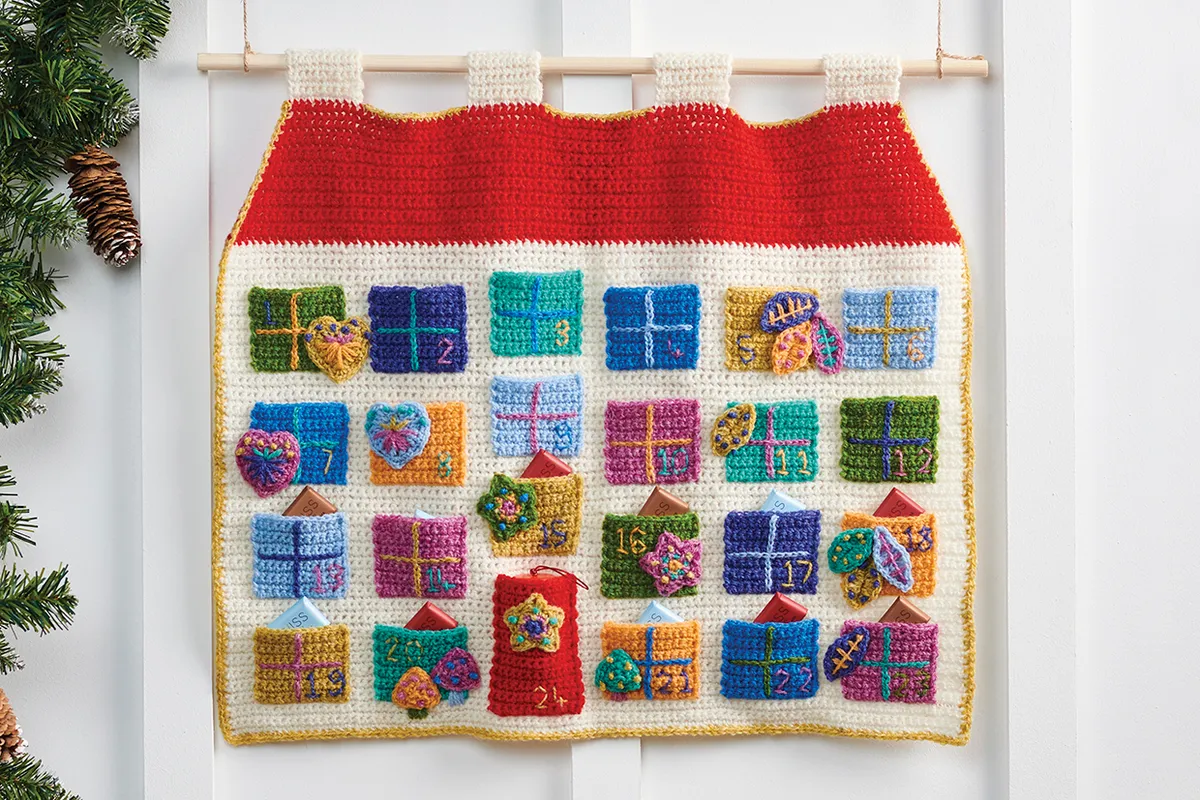 Free crochet advent calendar pattern main