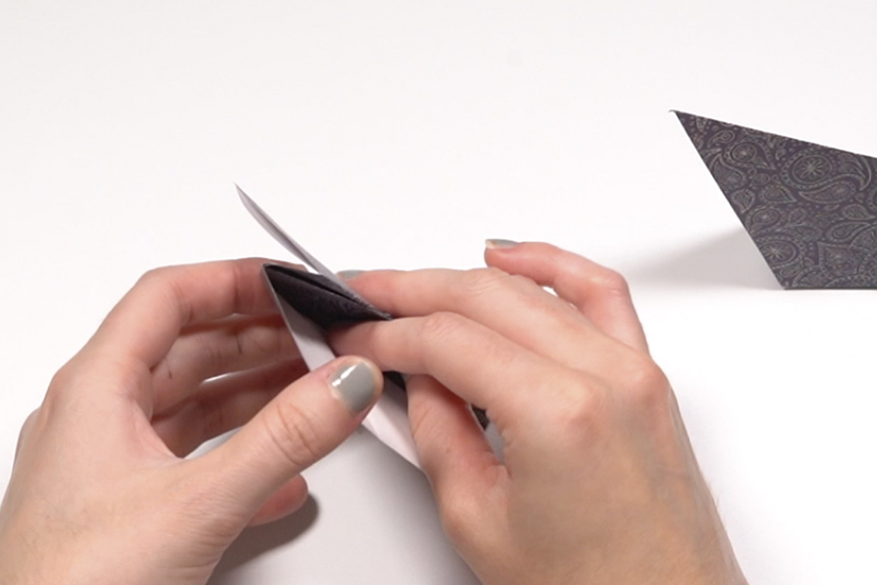 cat origami step 19