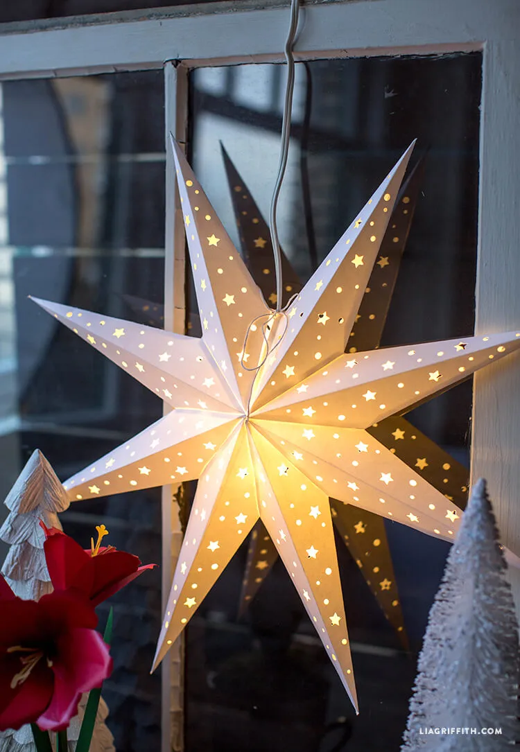 glowing paper star decoration