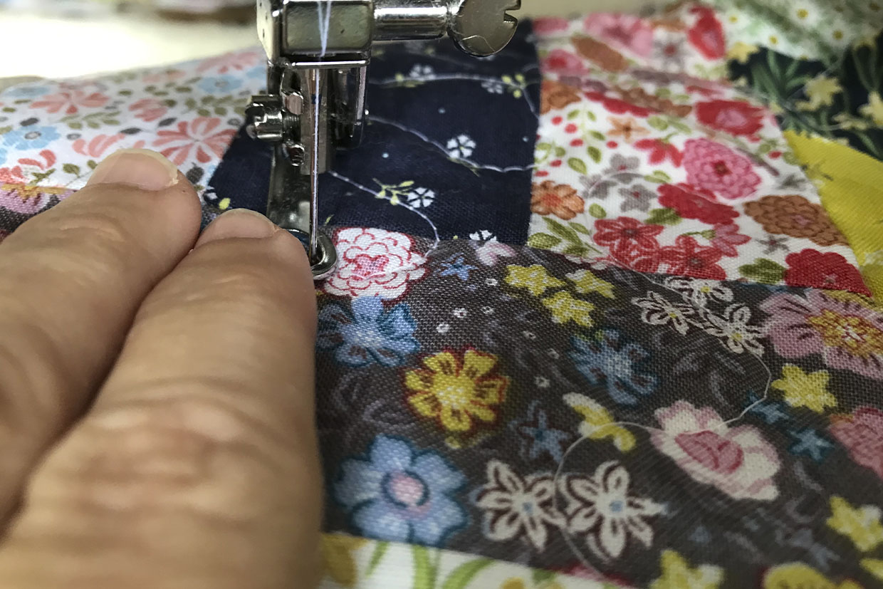 free motion quilting step 14 - keep sewing
