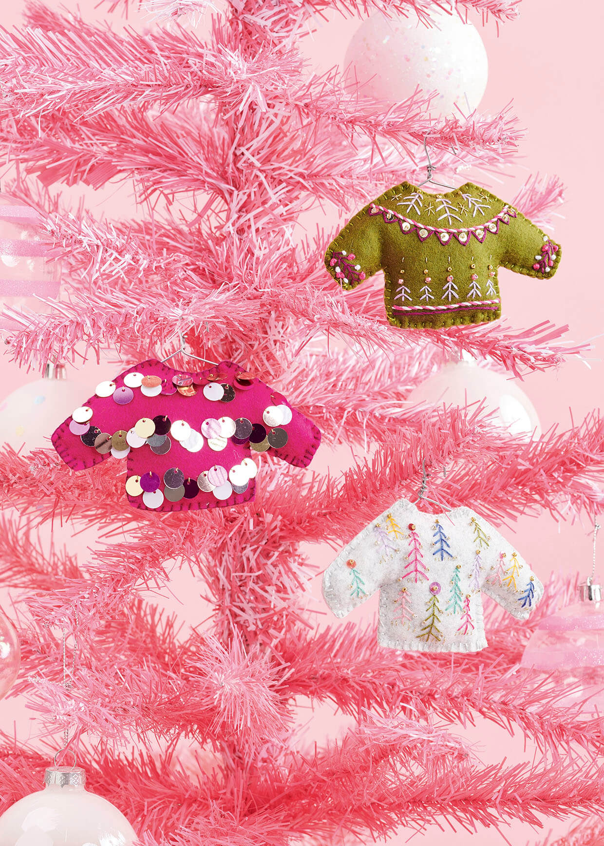 DIY fabric Christmas ornaments
