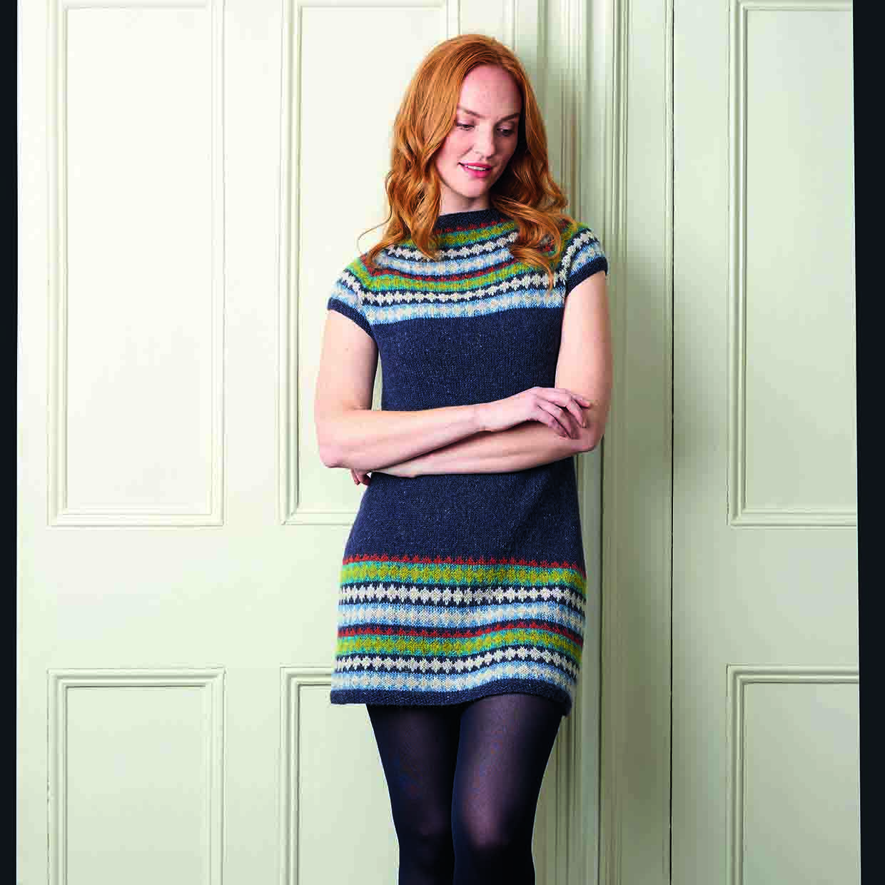 Knitted fashion tights with a geometric pattern