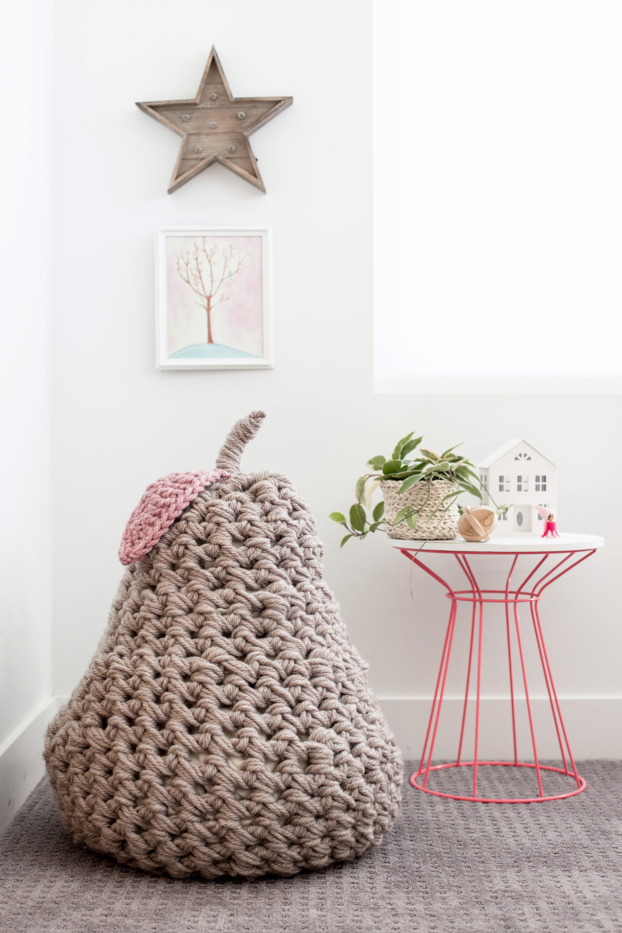 Crochet pear pouffe pattern