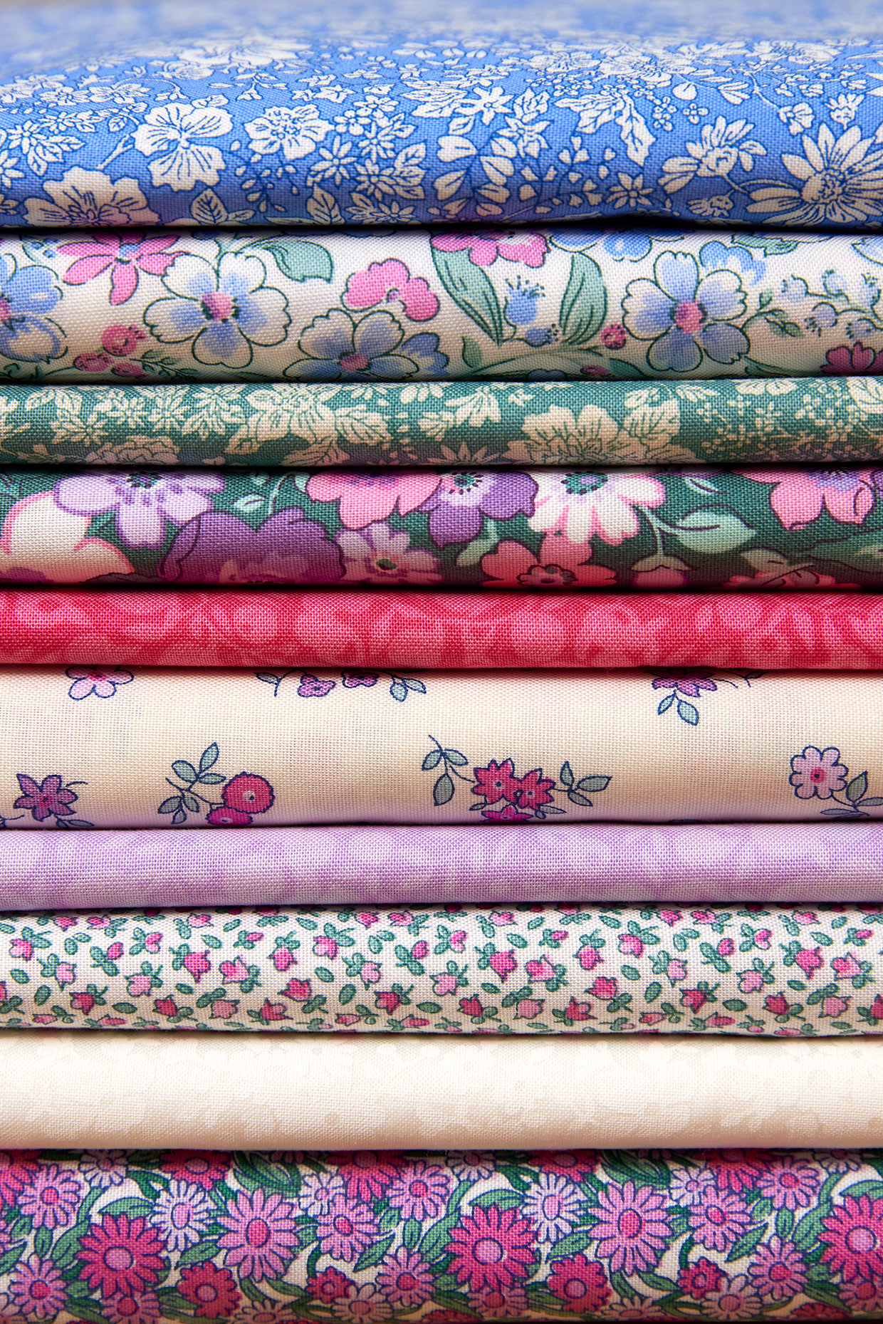 Discover the best fabrics for your heirloom quilt projects! - Gathered