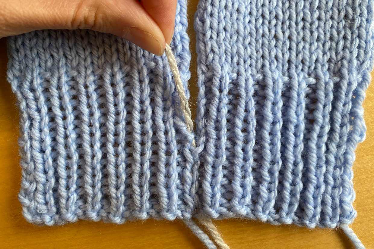 Mattress stitch ribbing step 4