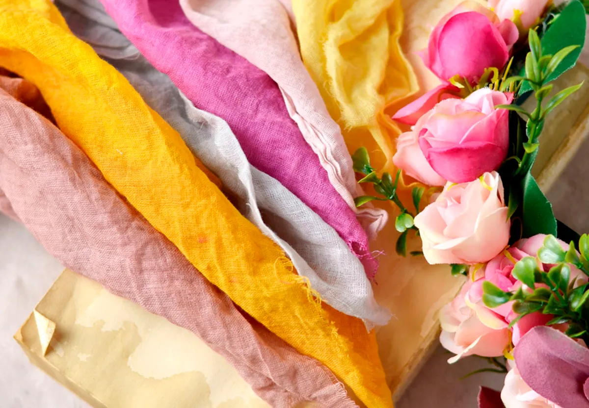 DIY natural dyes for fabric