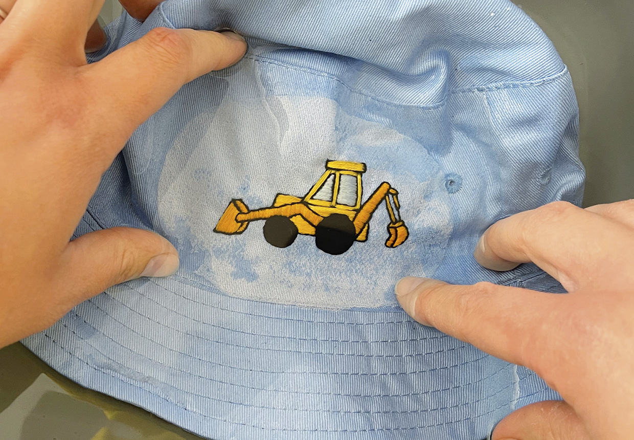wash the design – how to embroider a hat