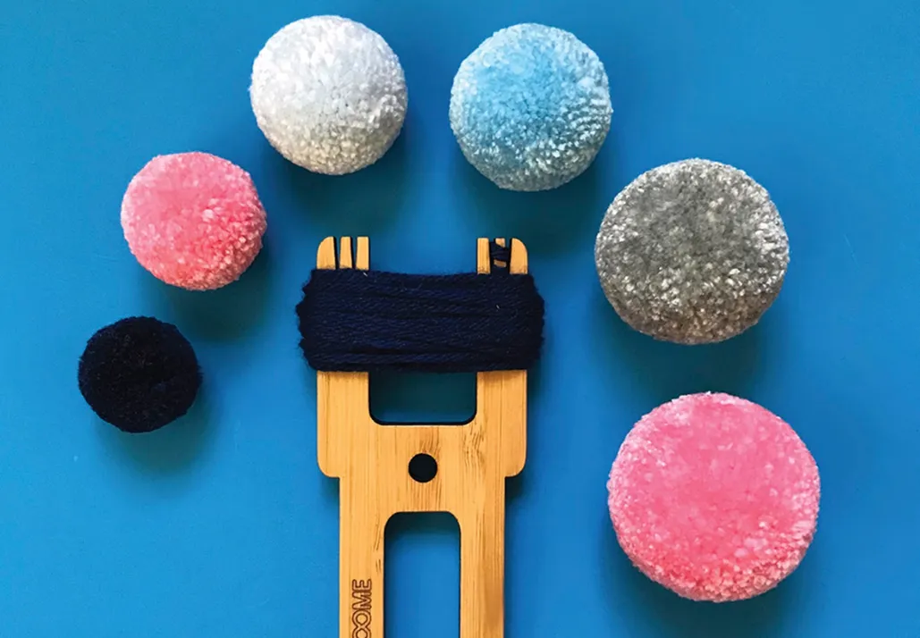 Extra Small Pom-Pom Maker — The Nifty Knitter
