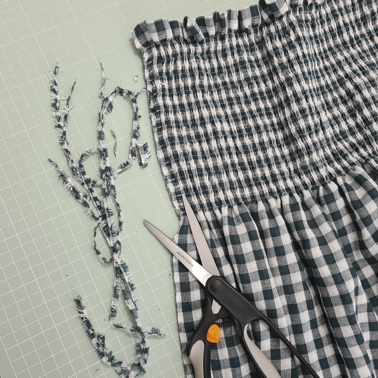 How to sew a shirring dress STEP 9
