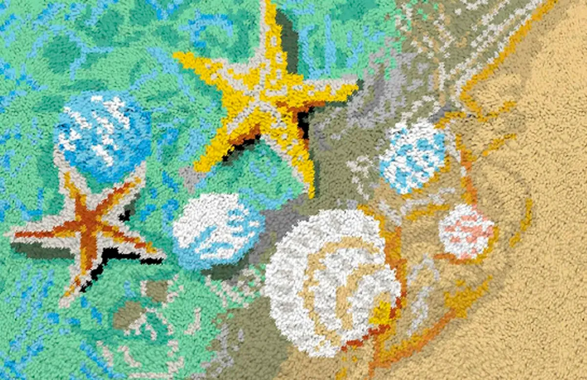 Starfish and shells rug making kit