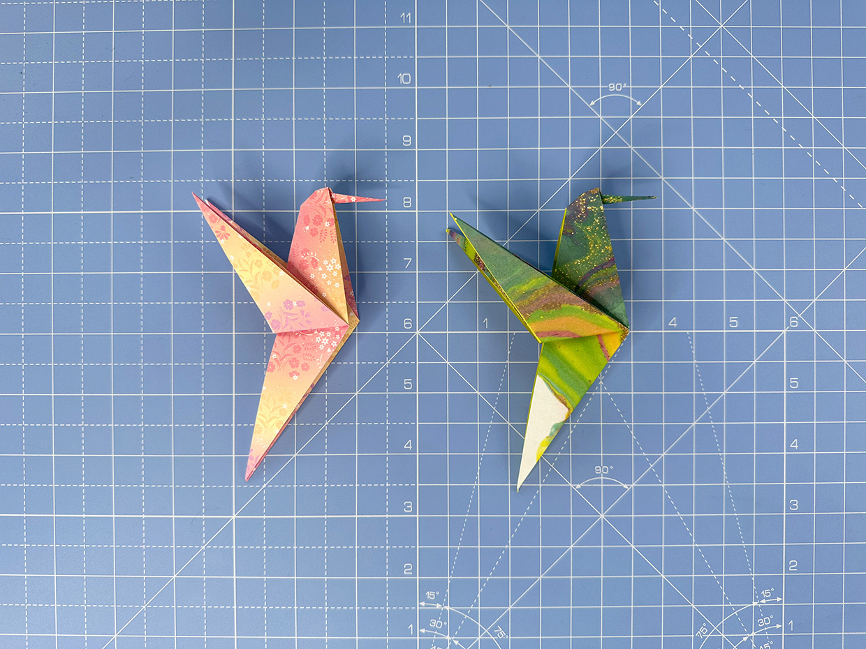 How to make an origami hummingbird - step 19c