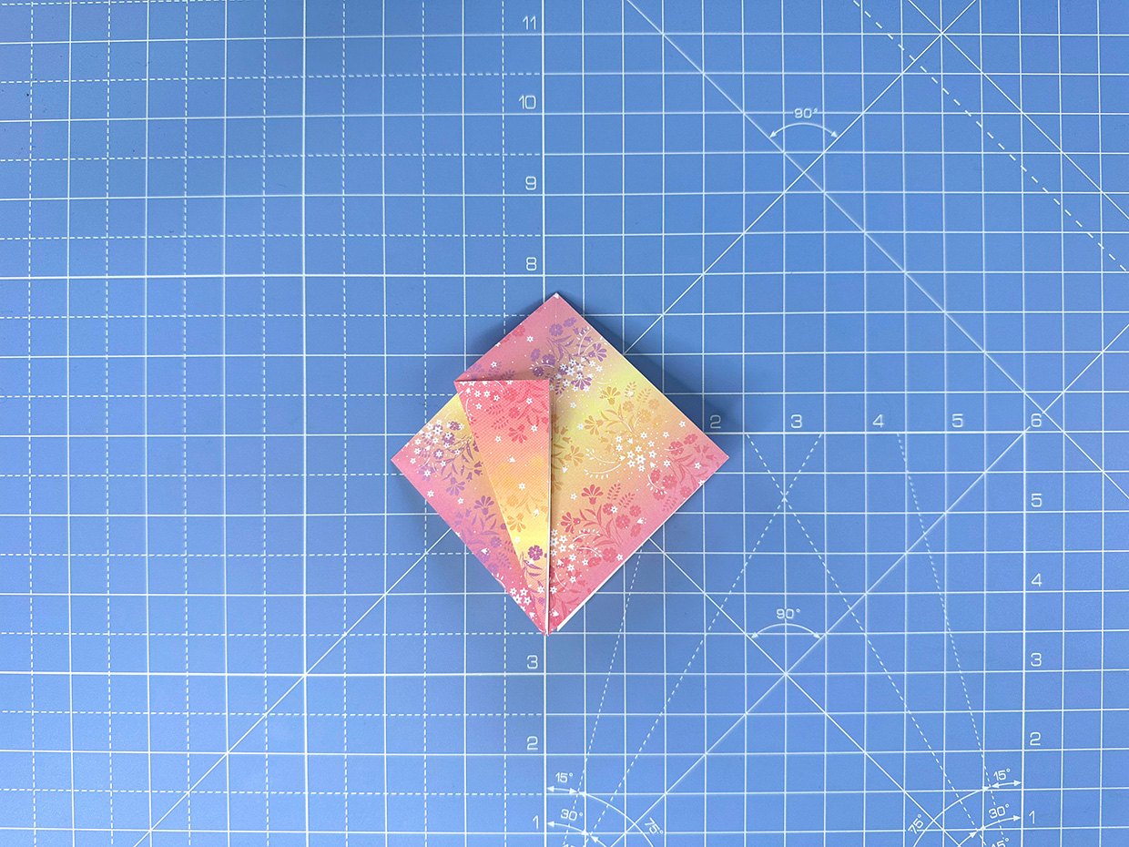 How to make an origami hummingbird – step 4