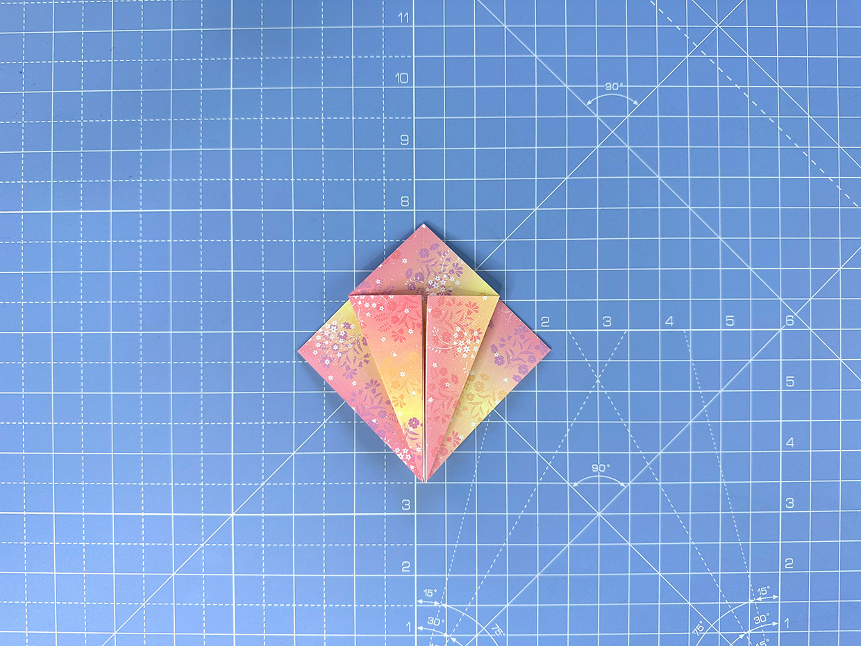 How to make an origami hummingbird – step 5
