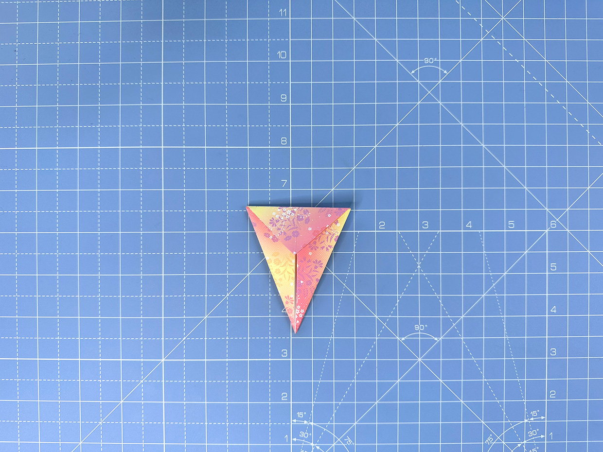 How to make an origami hummingbird – step 7