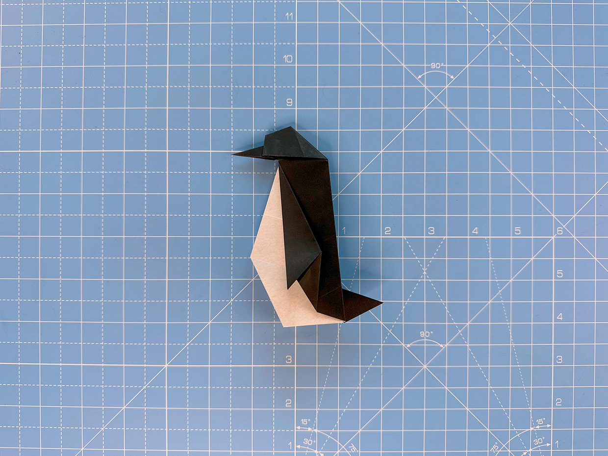 How to make an origami penguin - step 20b