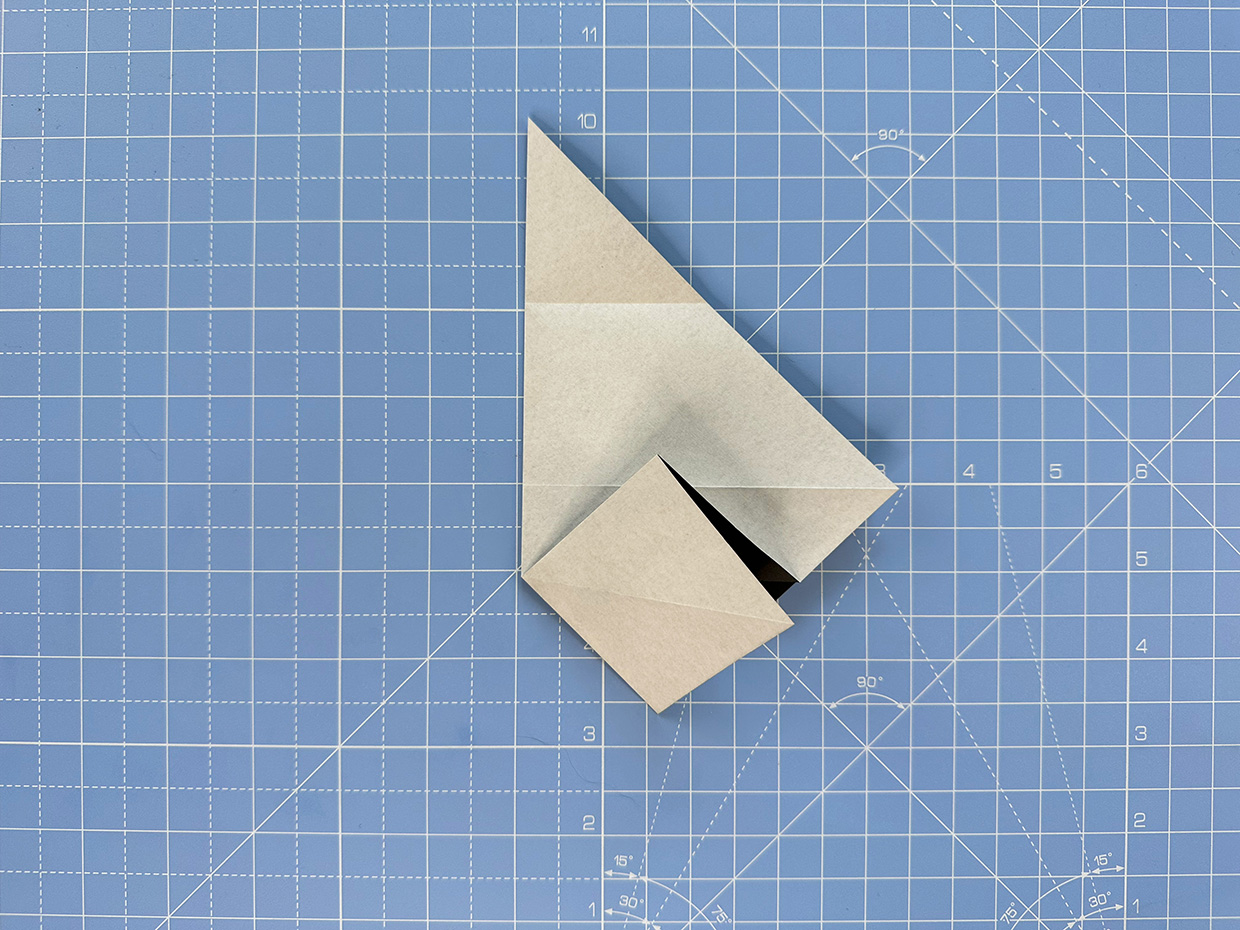How to make an origami penguin – step 6a