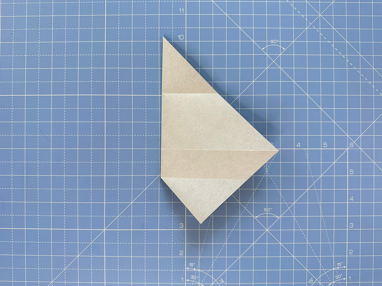 How to make an origami penguin – step 6b
