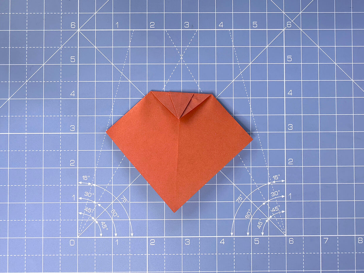 How to make an origami pumpkin - step 12