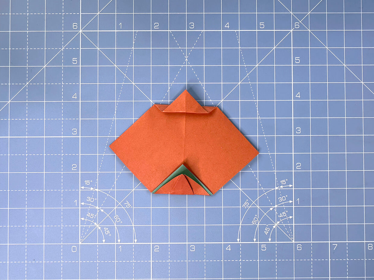 How to make an origami pumpkin - step 14