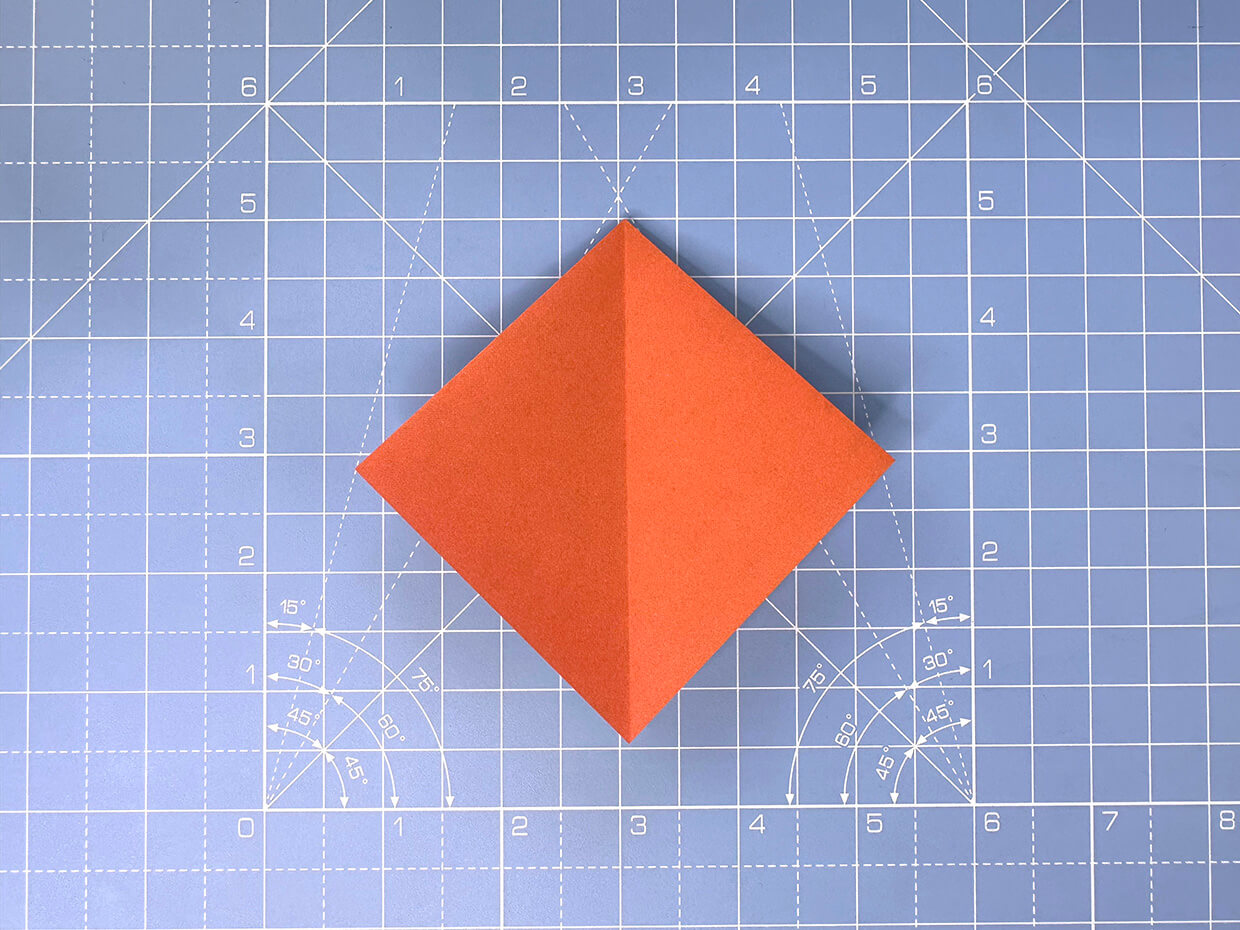 How to make an origami pumpkin – step 4b