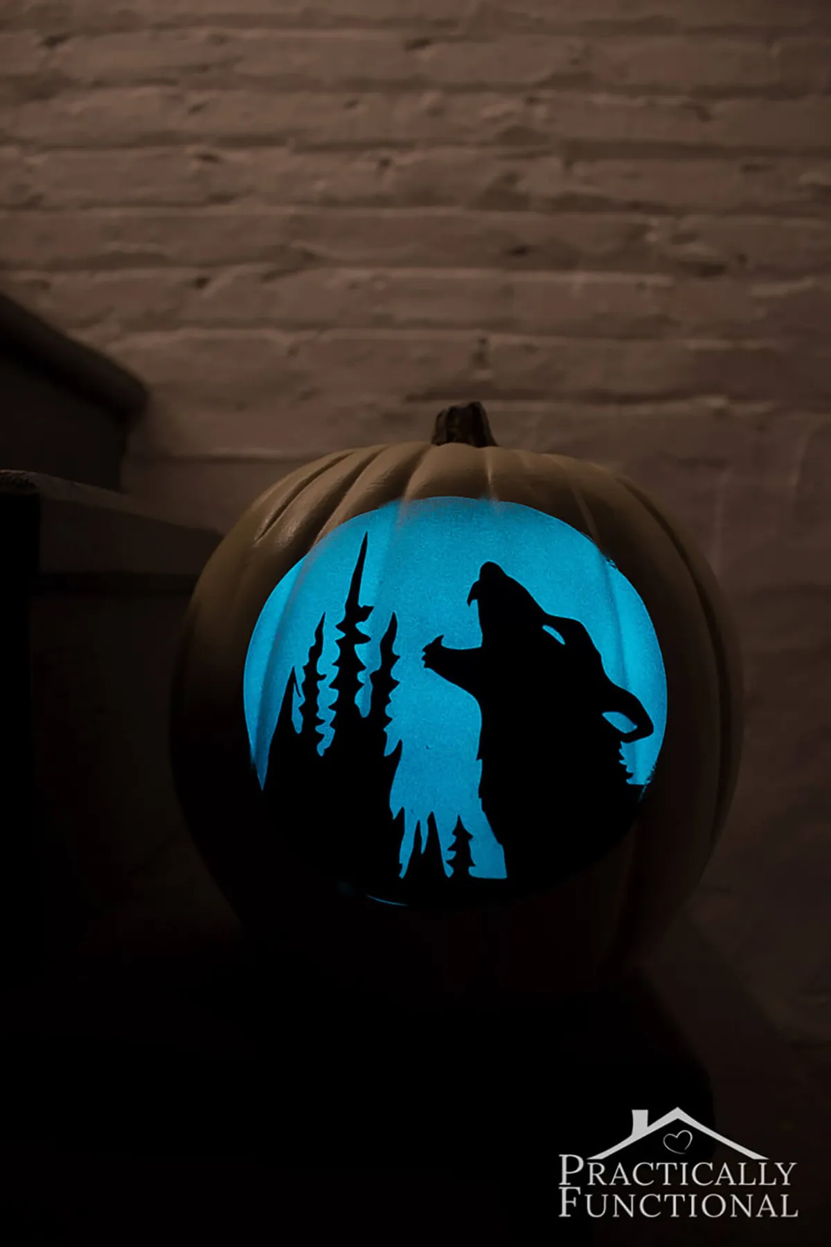 pumpkin decorating glow in the dark