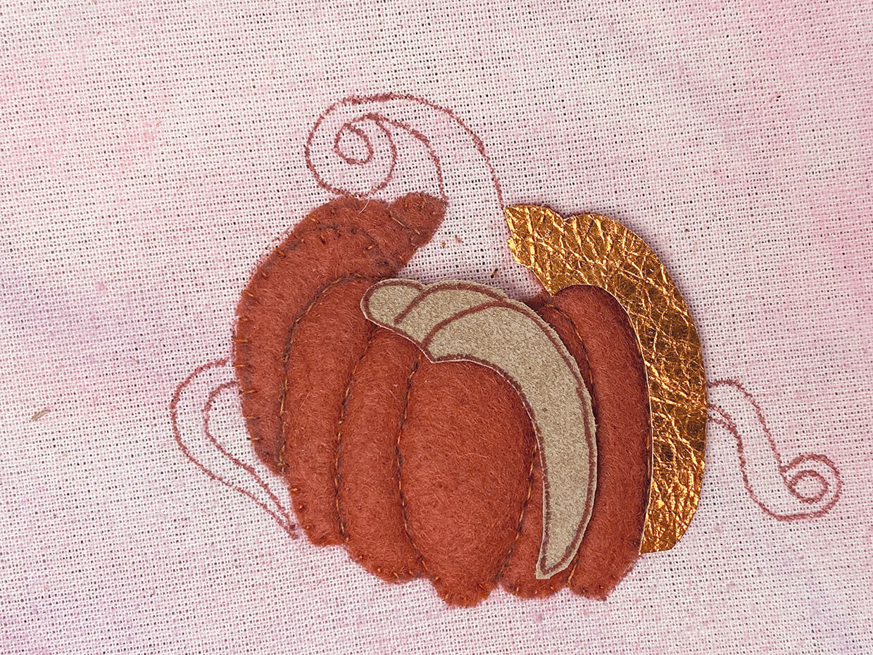 3d embroidery pumpkin step 3