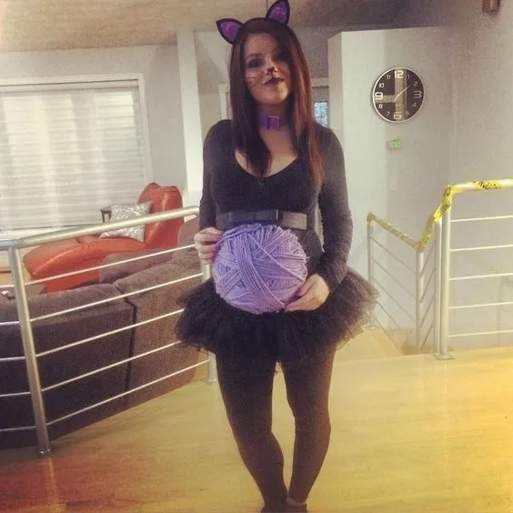 Cat and yarn pregnant halloween costume