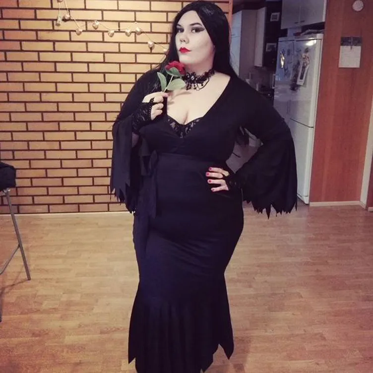 Moritca Addams plus size halloween costume copy