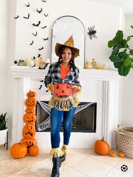 Scarecrow pregnant Halloween costume