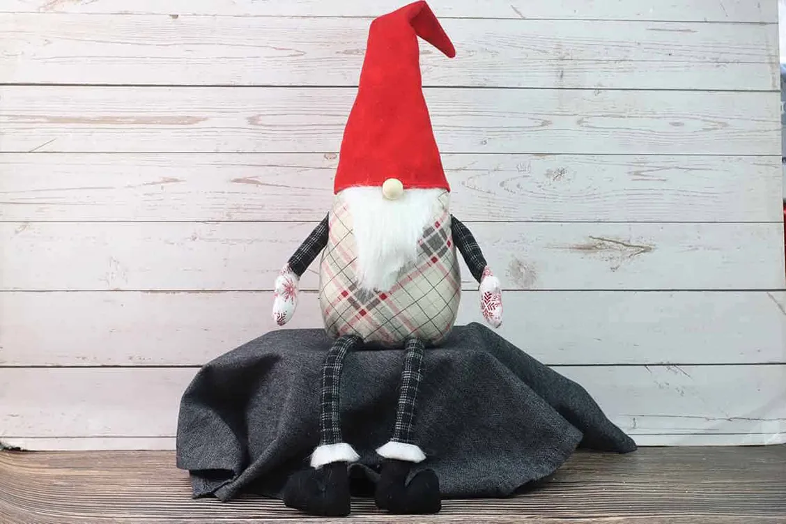 Happiest Camper's free gnome sewing pattern