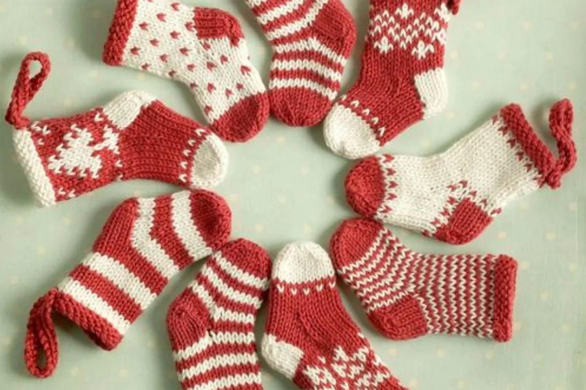 Christmas knitting patterns Little Cotton Rabbits