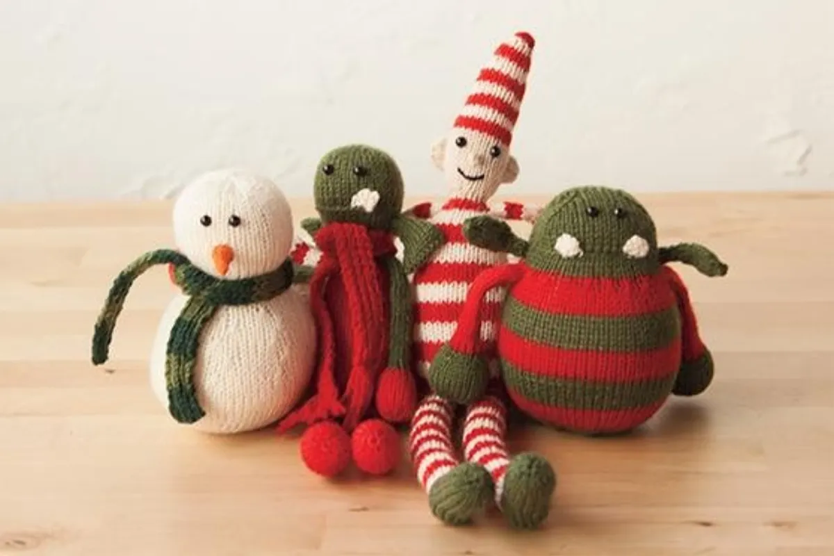 Christmas knitting patterns Rebecca Danger