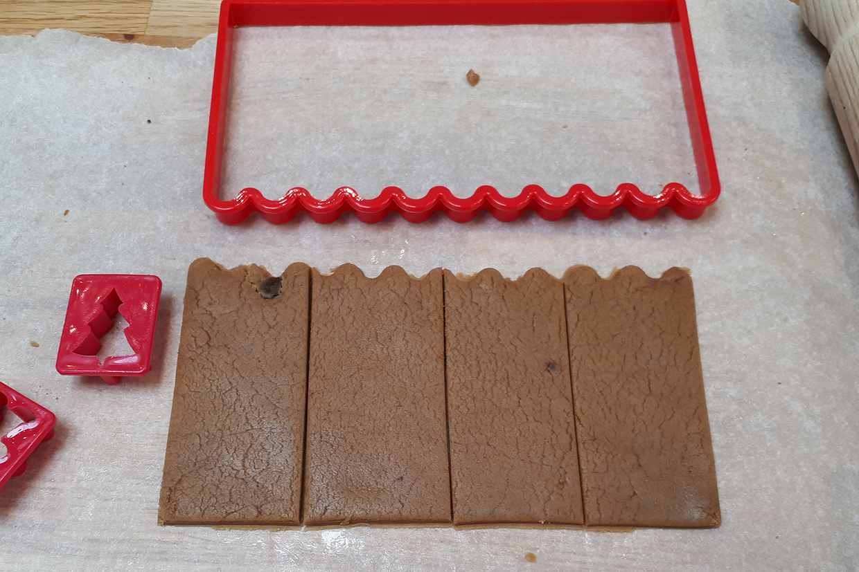 Gingerbread biscuit - step 1