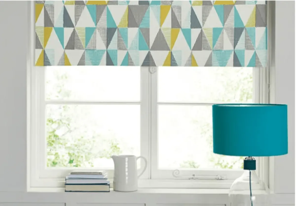 Colourful roller blind in geometric pattern