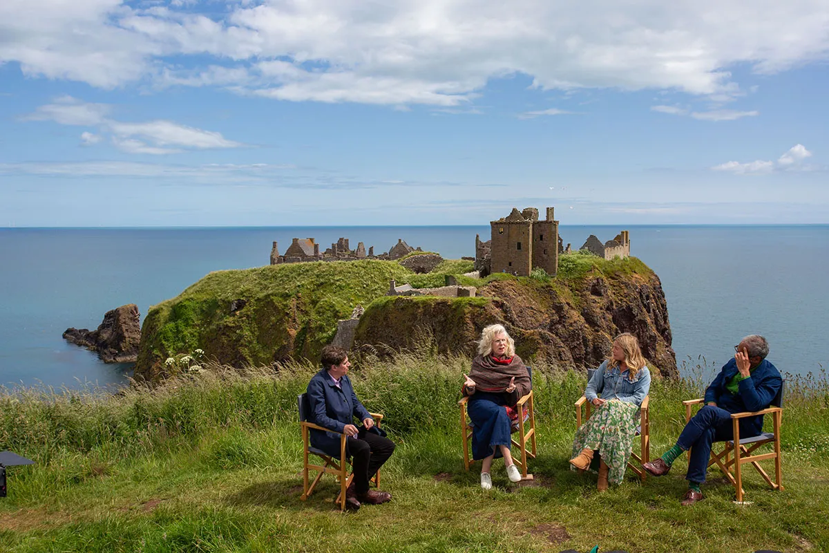 Landscape Artist Of The Year at Dunottar Castle
