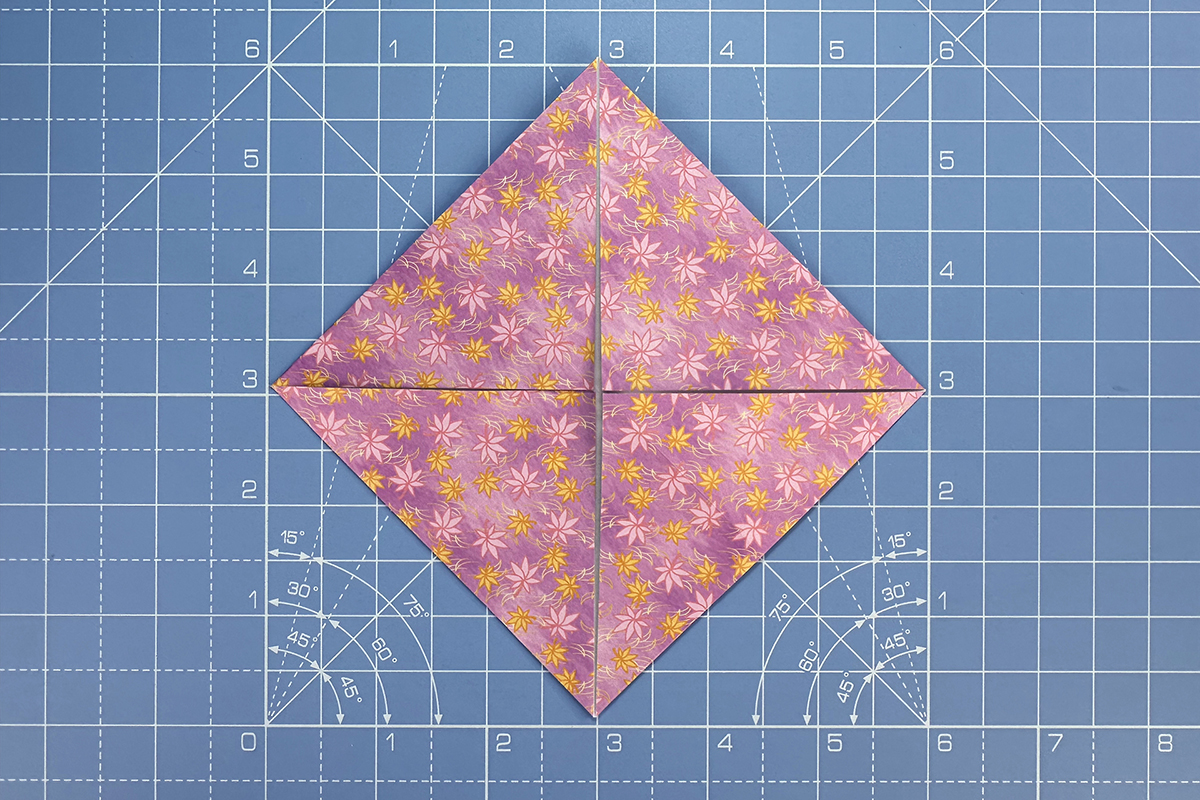 How to make an origami lotus, step 2b