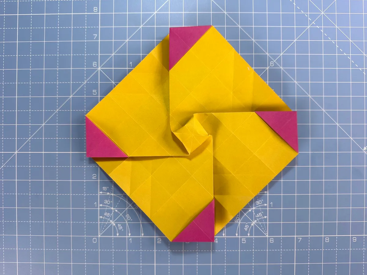 How to make an origami rose, step 31
