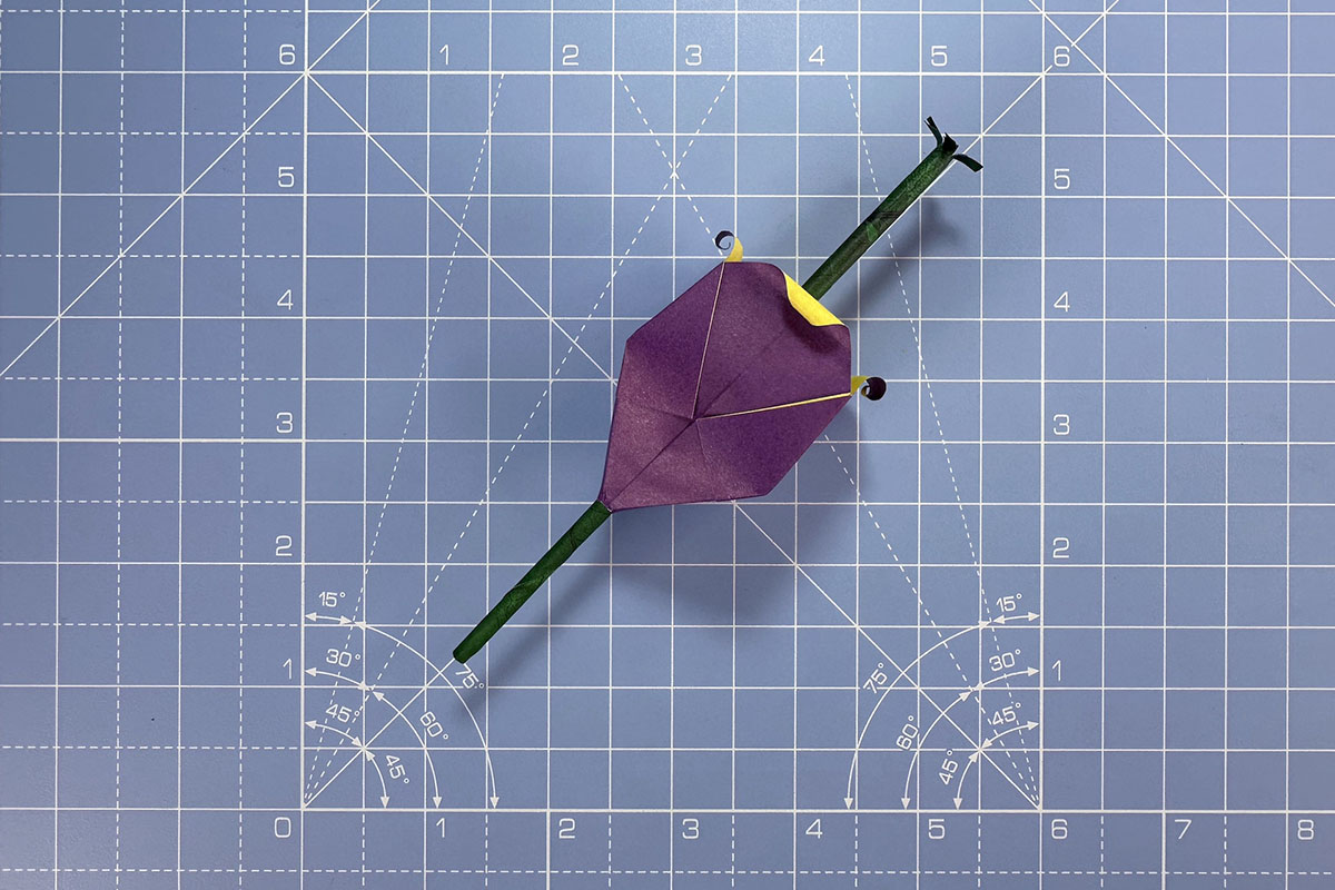 How to make an origami tulip, step 23
