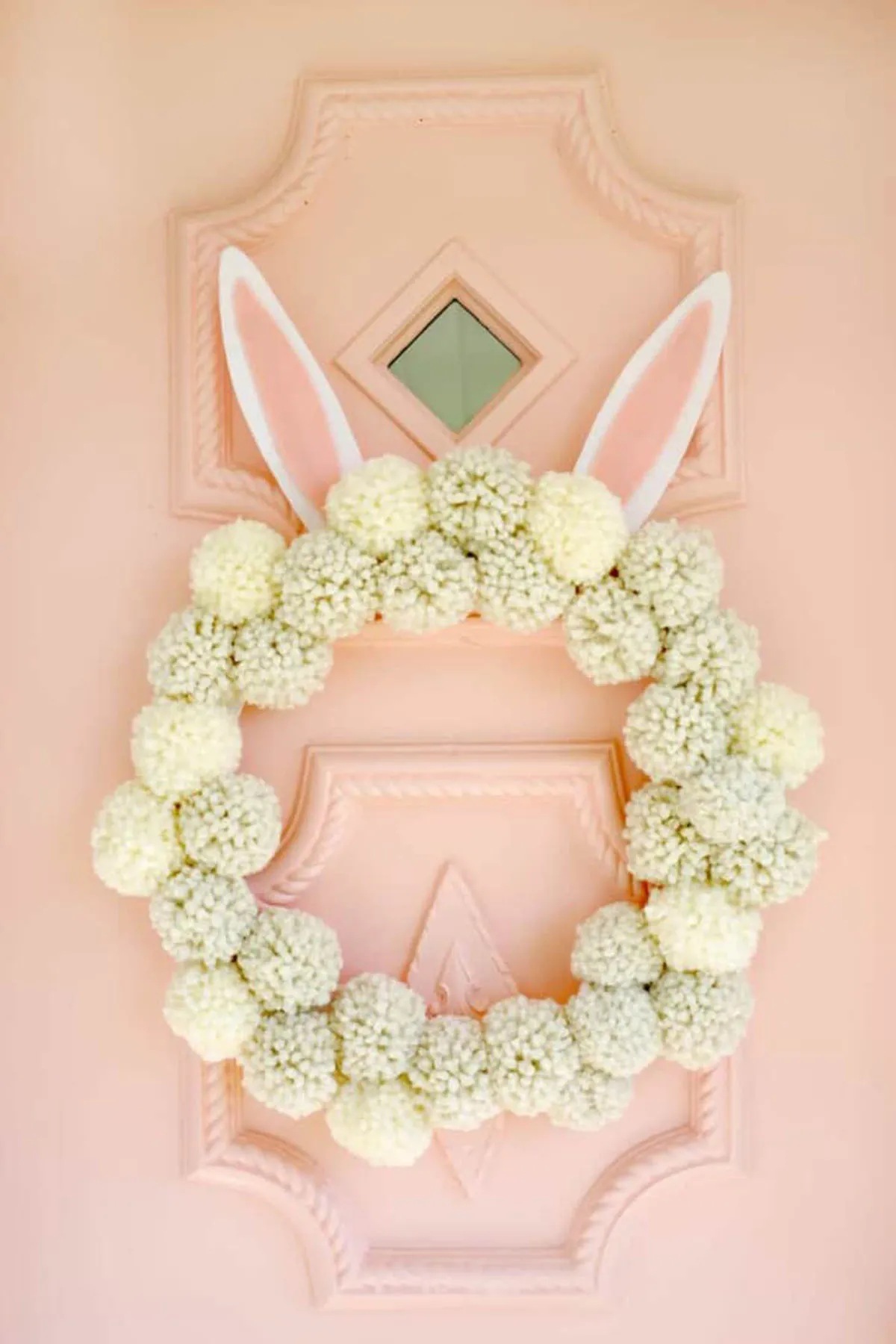 Bunny pom pom wreath