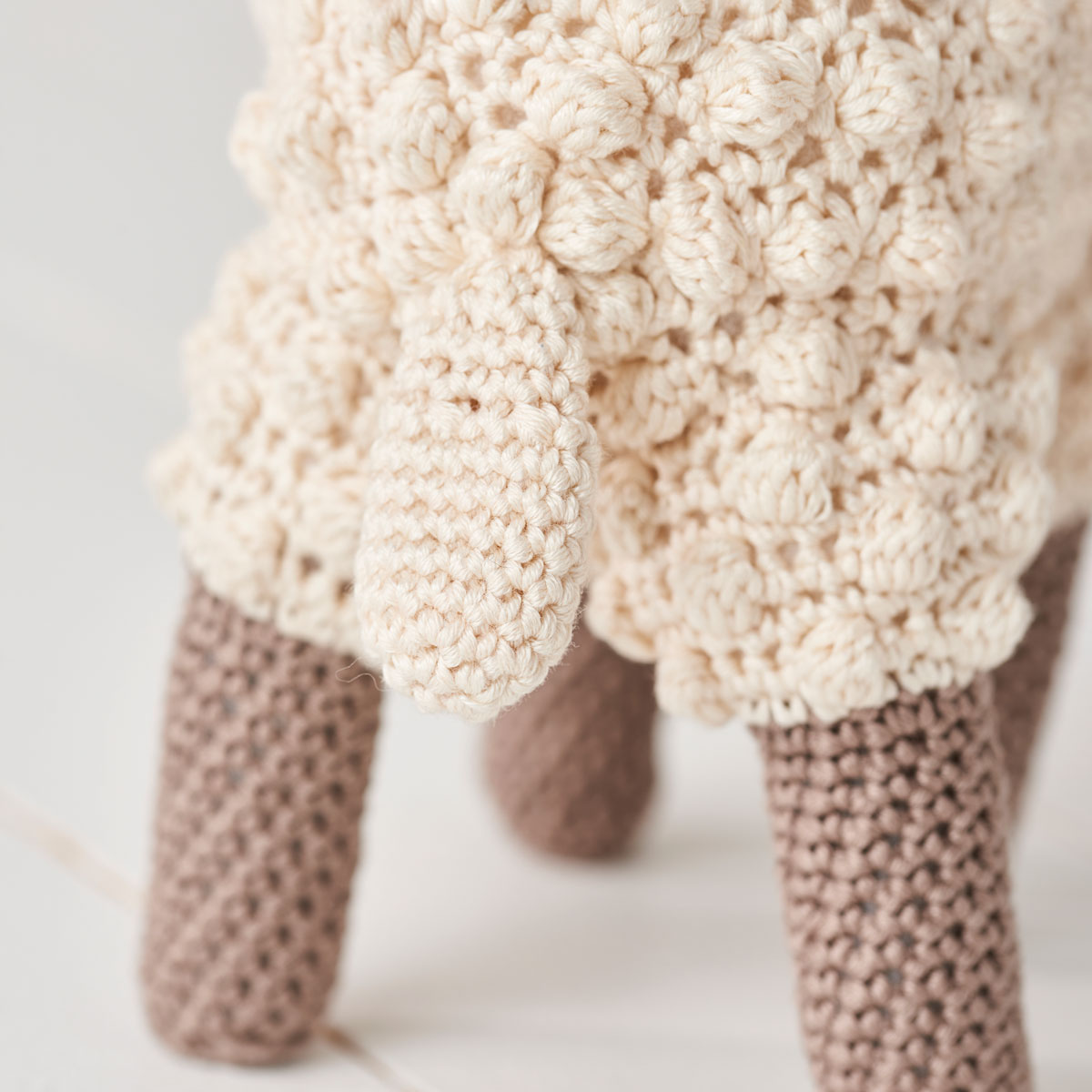 free-crochet-lamb-pattern-tail