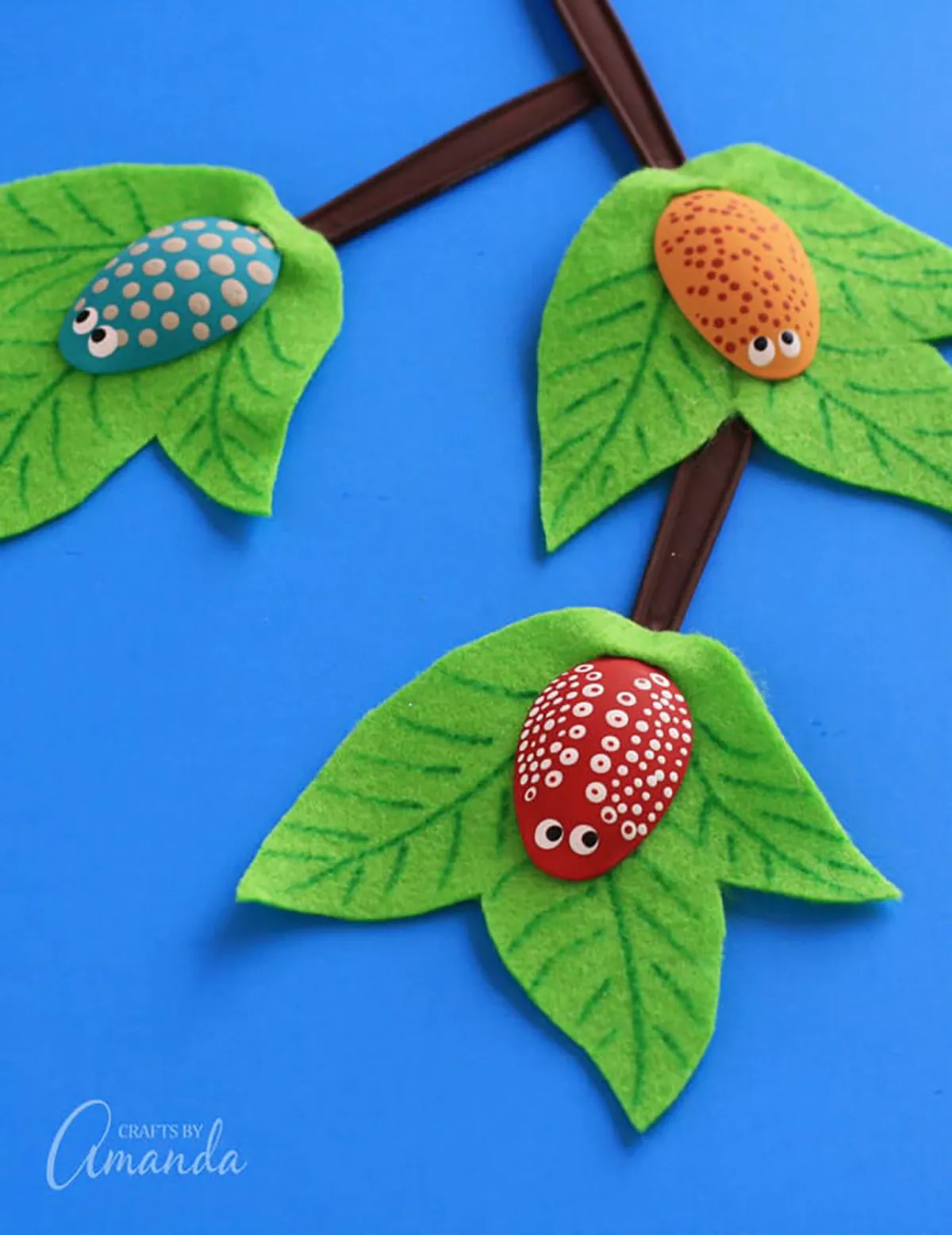spring crafts for kids - PLASTIC-SPOON-BUGS-V