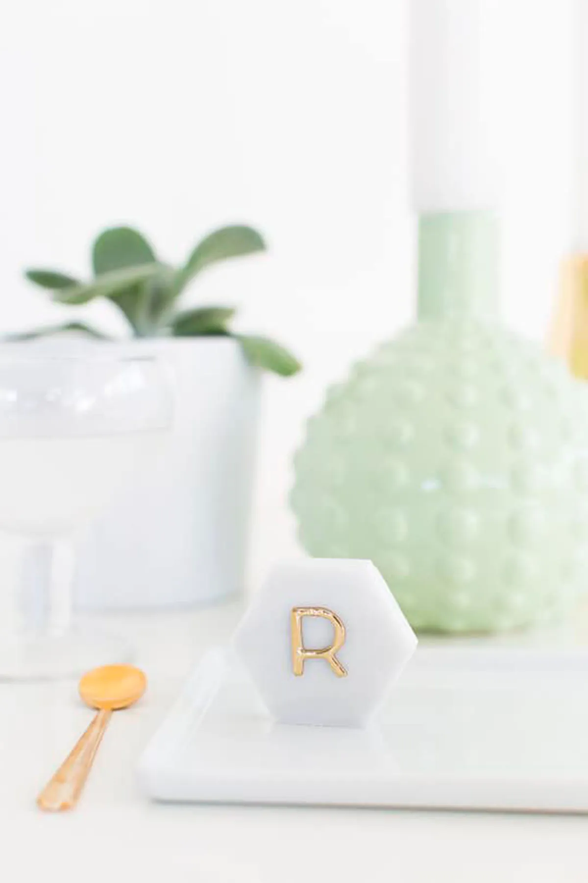 DIY marble place cards