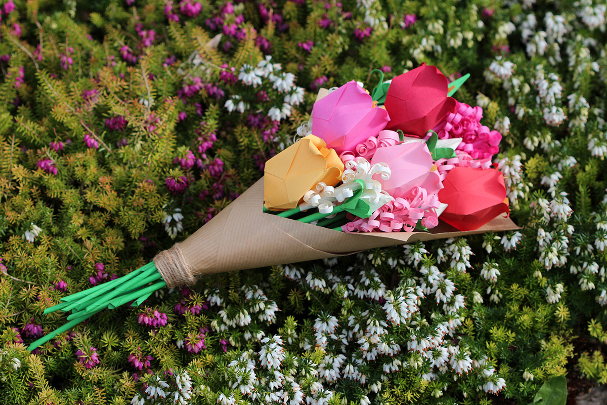 How To Make A Paper Flower Bouquet Easy