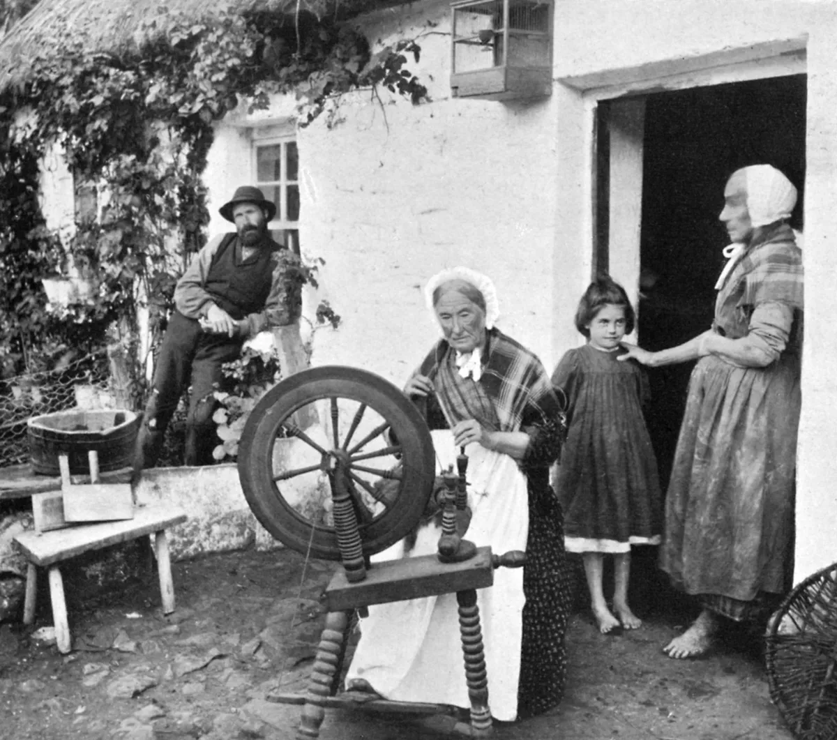 Spinning wool yarn, Cliffony, Sligo, 1908-1909.Artist: R Welch