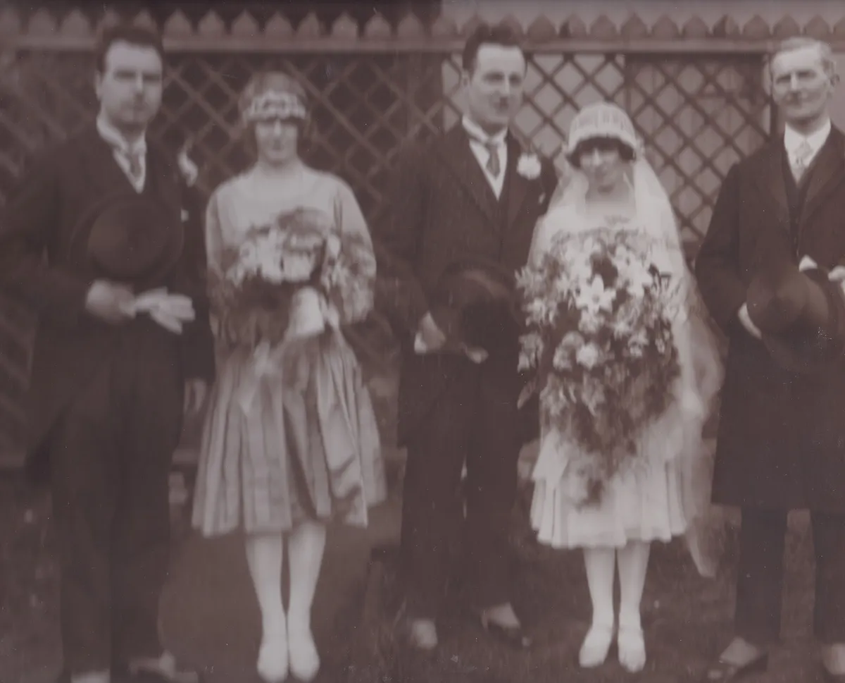 Ruth Jones' grandparents Henry Richard and Margaret Anita Jones on their wedding day in 1927, as seen on Who Do You Think You Are?