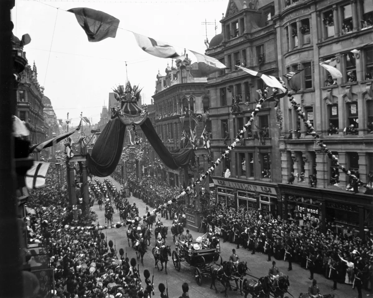 The coronation procession of Edward VII, 1902